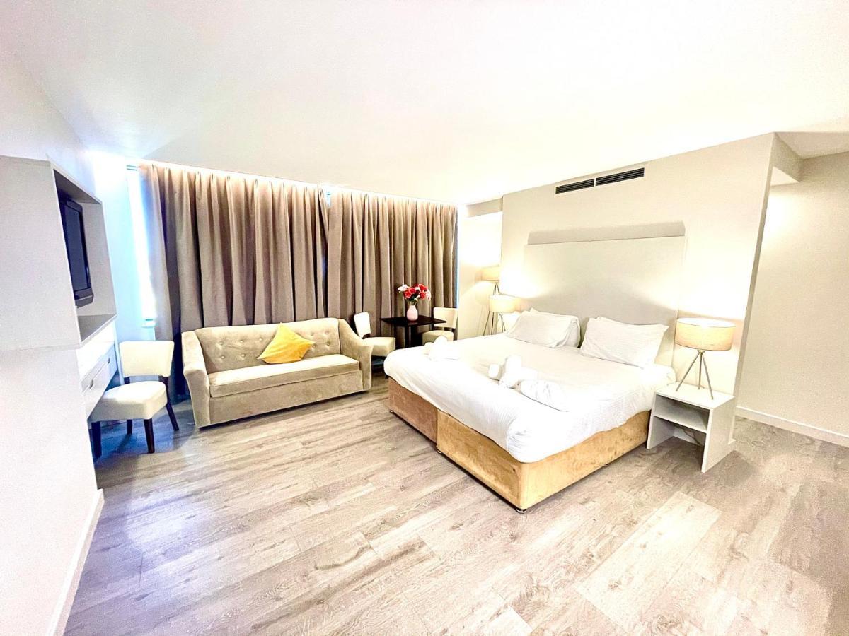 So Park Battersea Aparthotel London